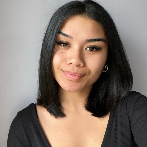 Meet your Posher, Valerie - Picture 1 of 1